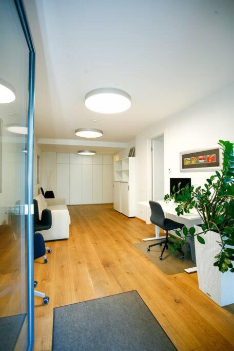 Top Central Apartment On Karlsplatz Βιέννη Εξωτερικό φωτογραφία